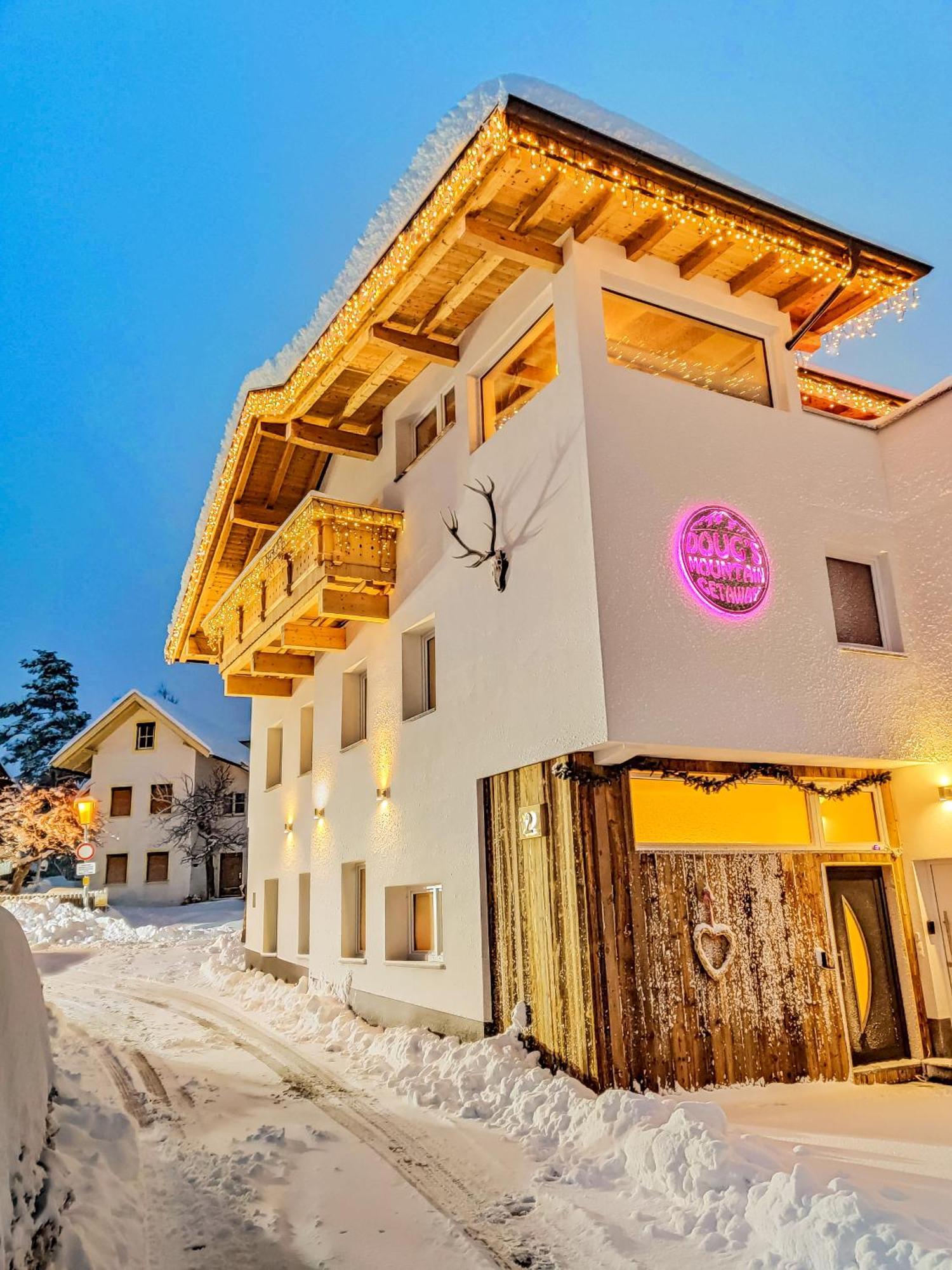 Dmg - 'Large, Luxurious Ground Floor' Apartment Fulpmes Εξωτερικό φωτογραφία
